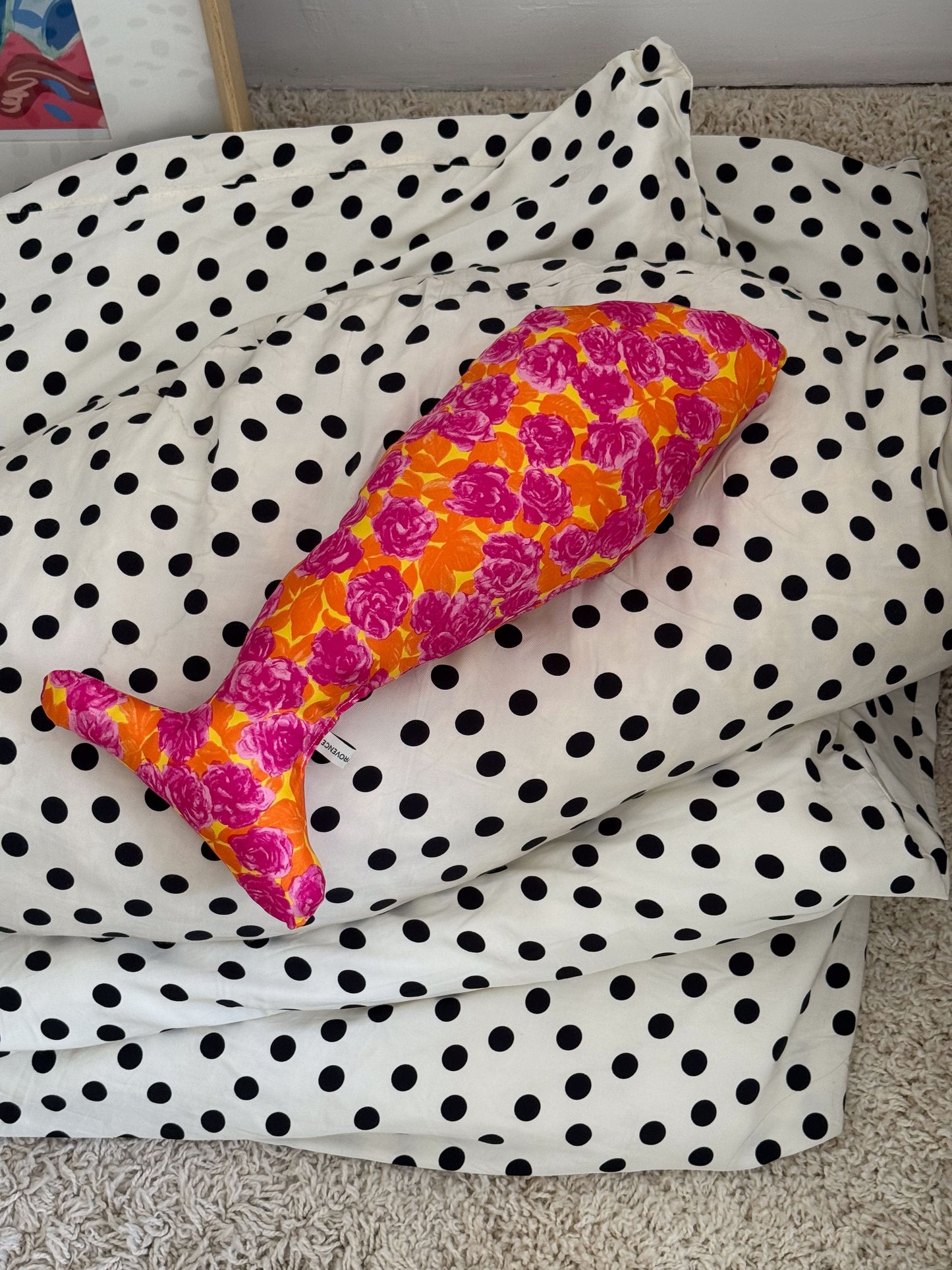 FISH PILLOW SILK FLORAL