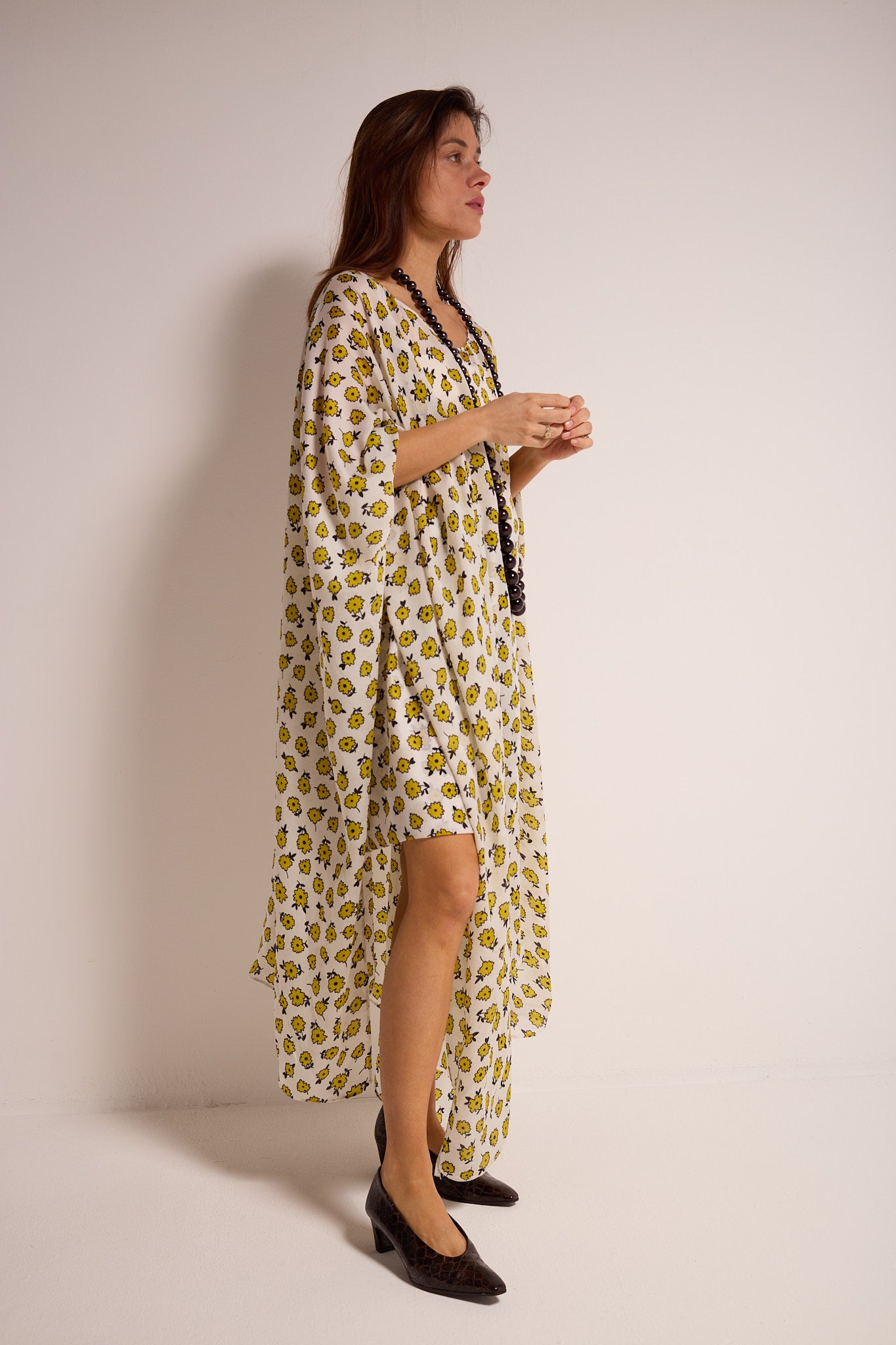 LOIS PONCHO FLOWER