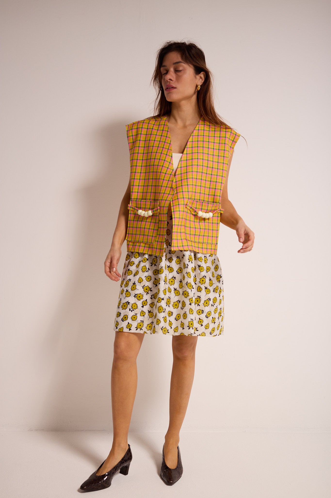 MILA VEST CHECK