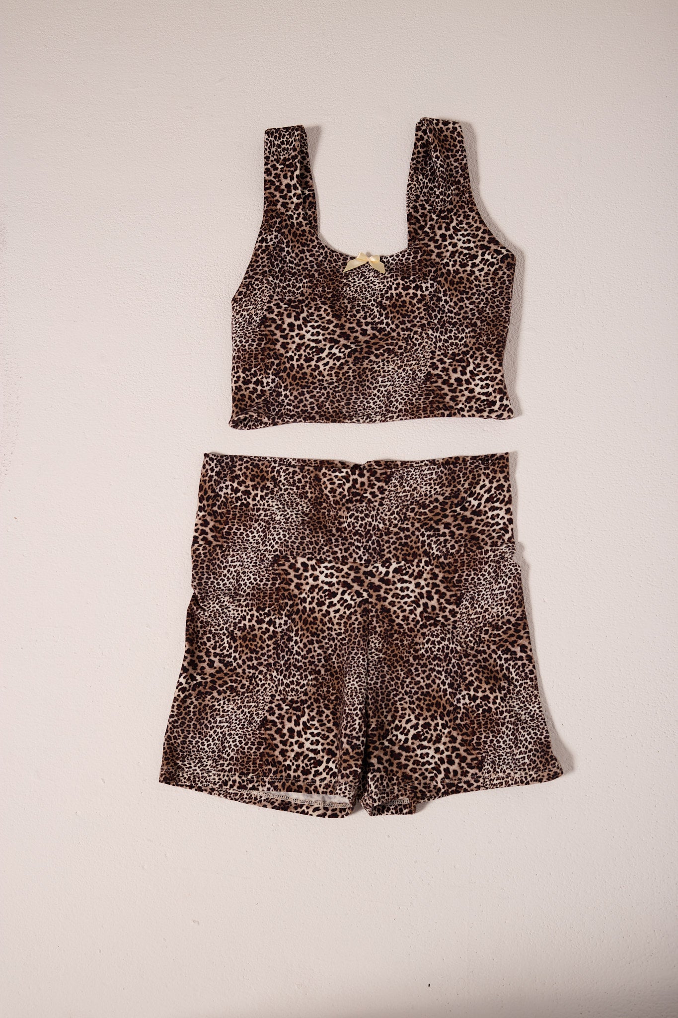 ALICE SHORT LEOPARD