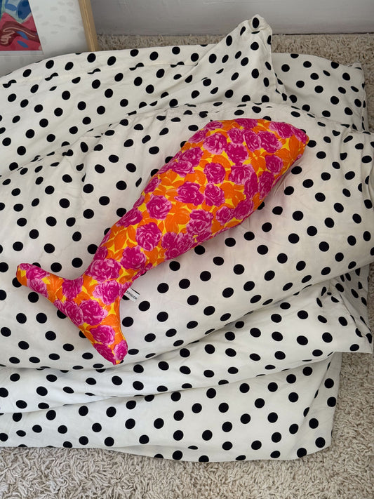 FISH PILLOW SILK FLORAL