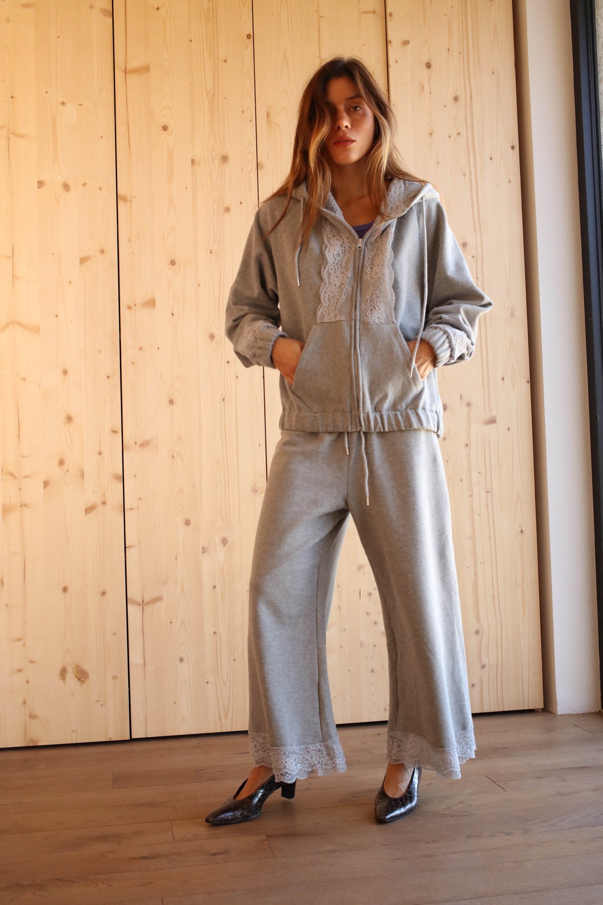 MONA HOODIE GREY LACE