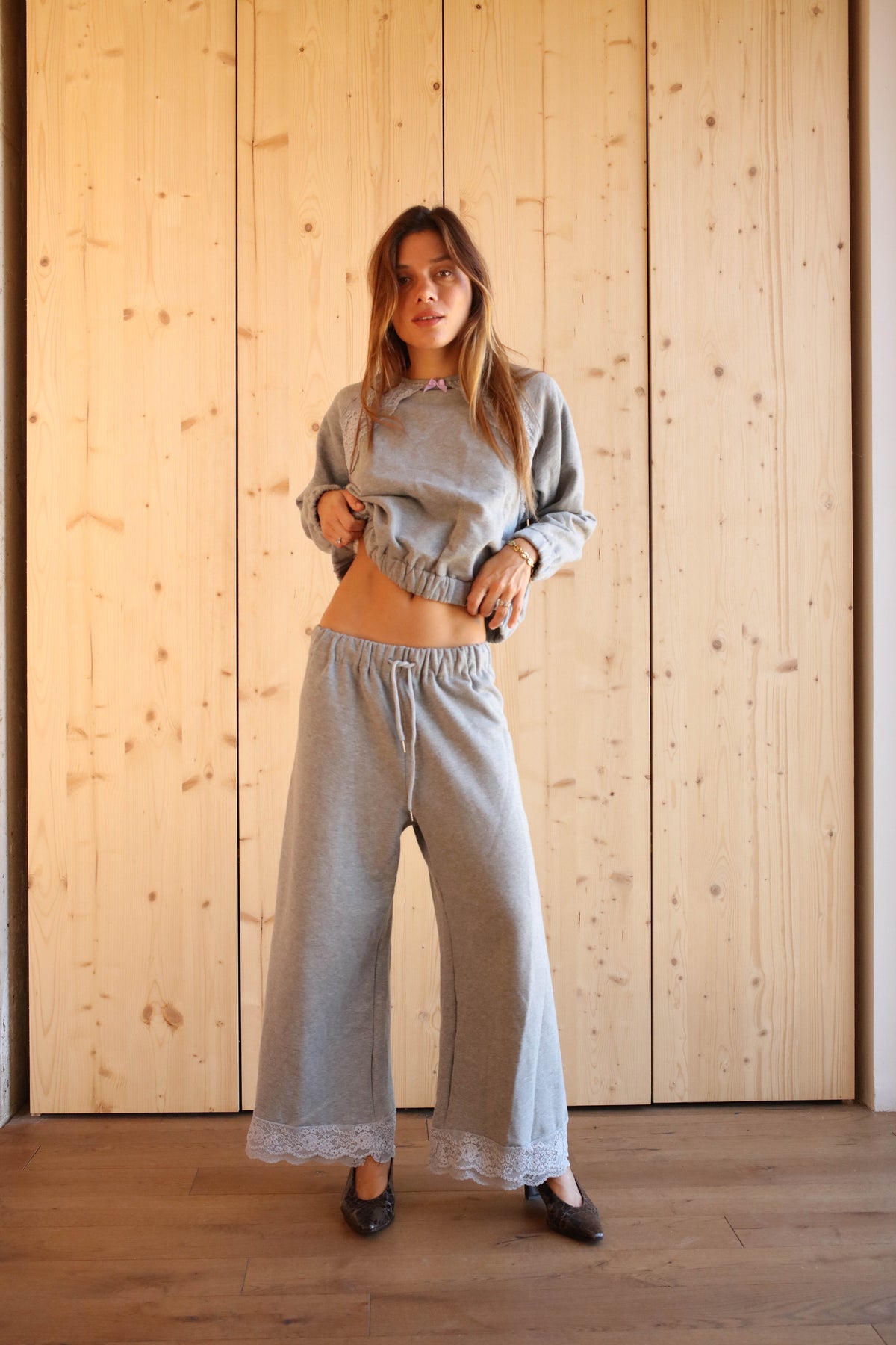 CAROLINE PANTS GREY LACE