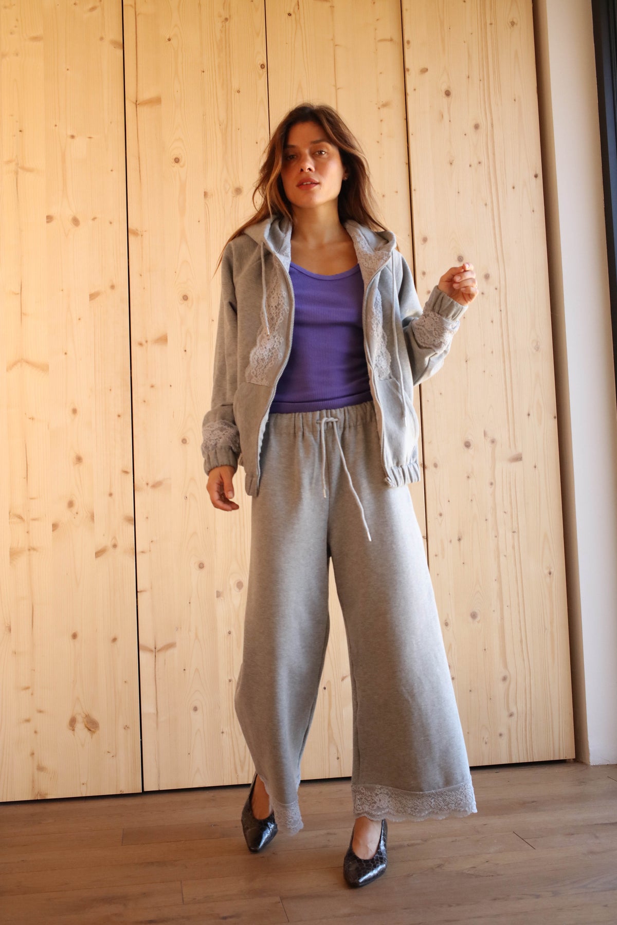 CAROLINE PANTS GREY LACE